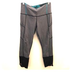 Lululemon black/gray stripe pants, size 8